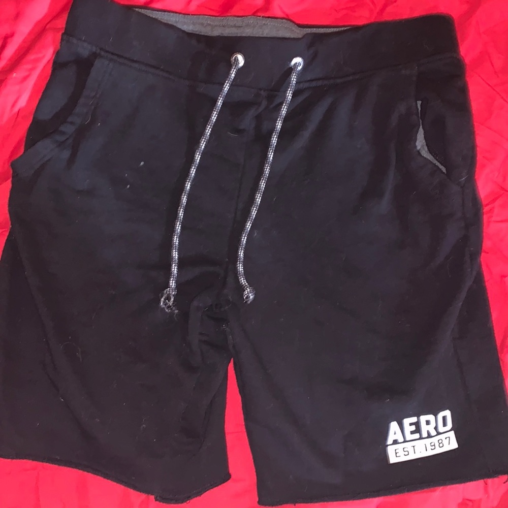 Men’s medium black Aeropostale shorts